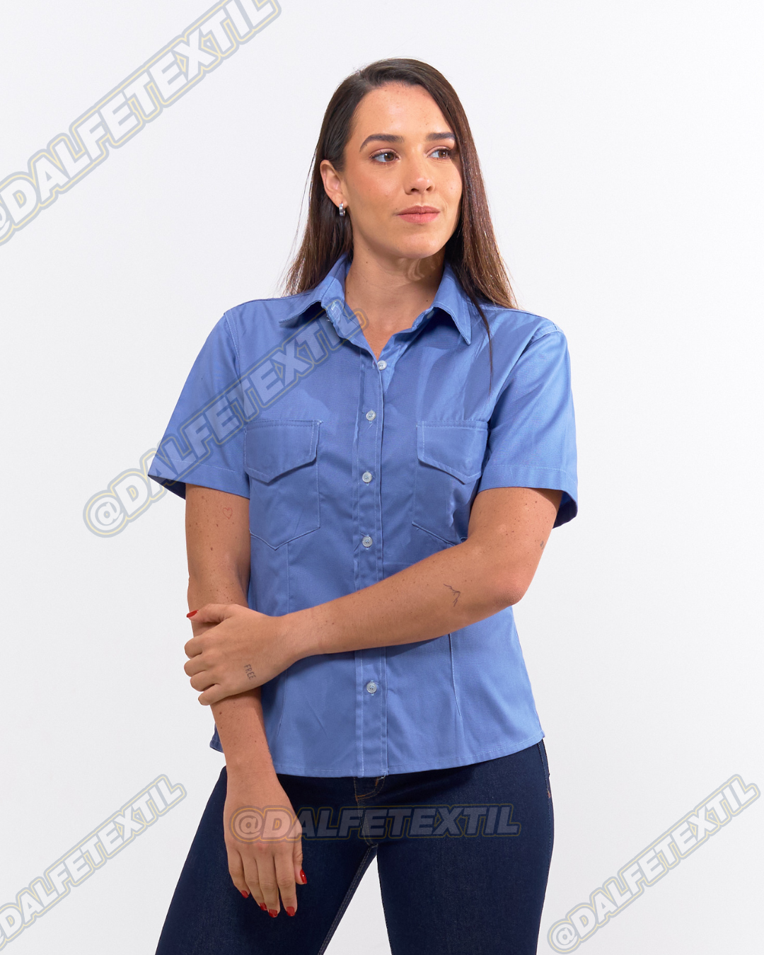 Camisa de Permalina Cuello Duro Manga Corta Dama